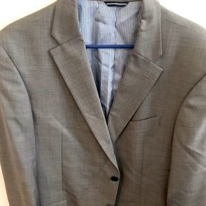 Grey Tommy Hilfiger suit jacket. Size 44R